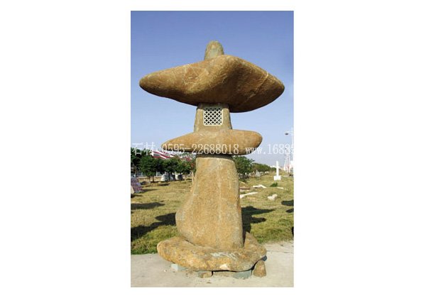 景觀(guān)石燈籠